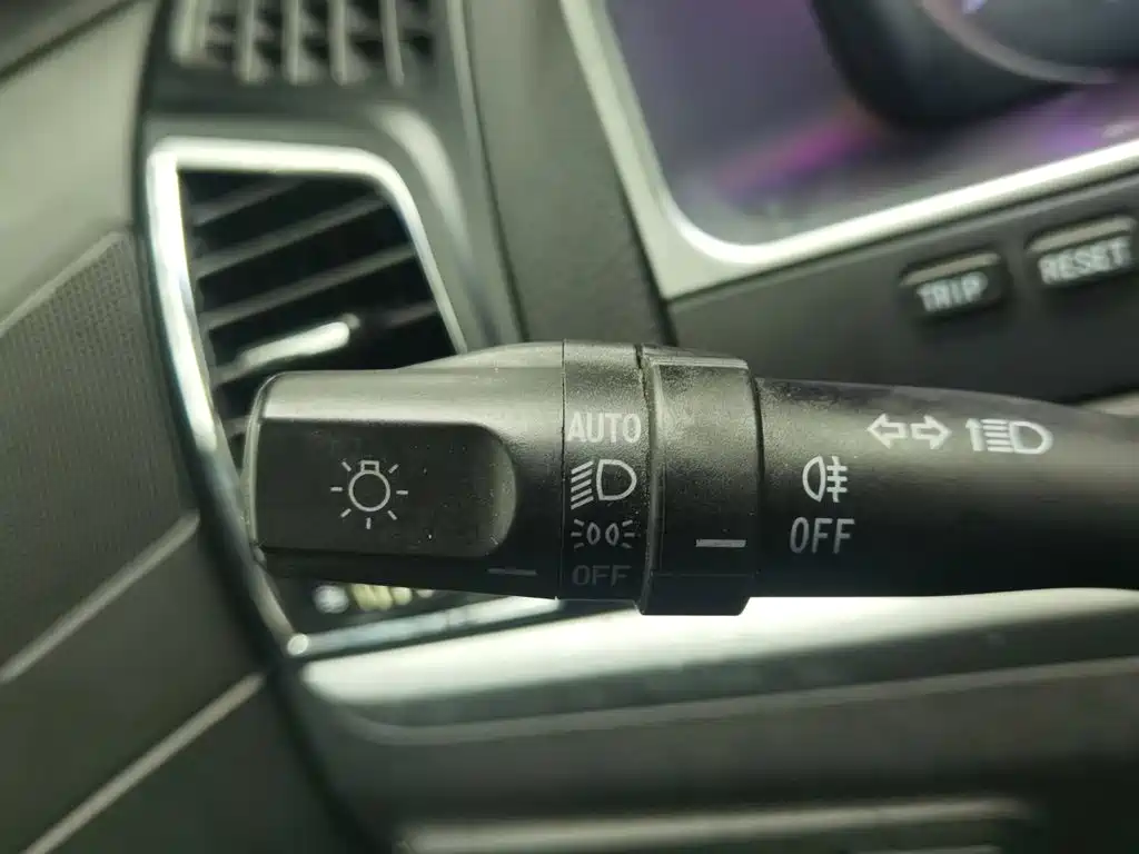 Geely Emgrand — миниатюра 21