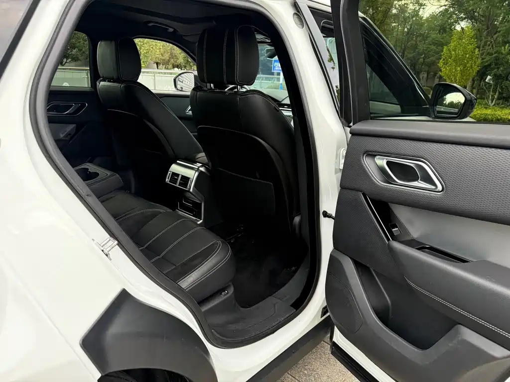 Land Rover Velar — миниатюра 45