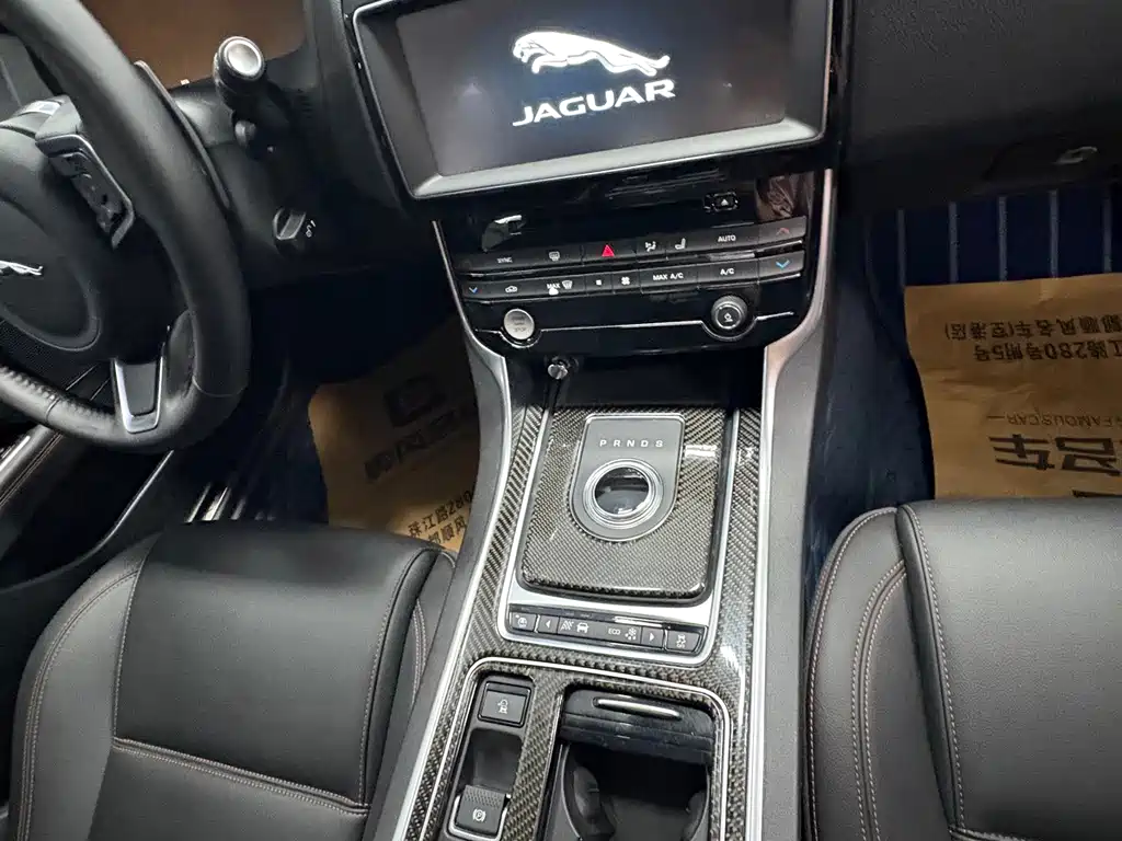 Jaguar XEL — миниатюра 8