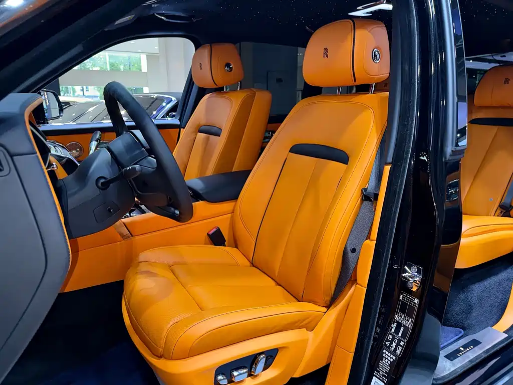 Rolls-Royce Cullinan — фотографии объявления, Фото 12