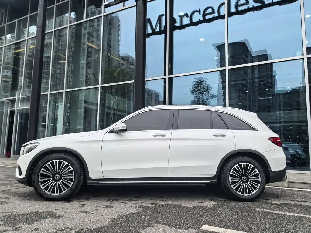 Mercedes-Benz GLC 2019 GLC 200 L 4MATIC