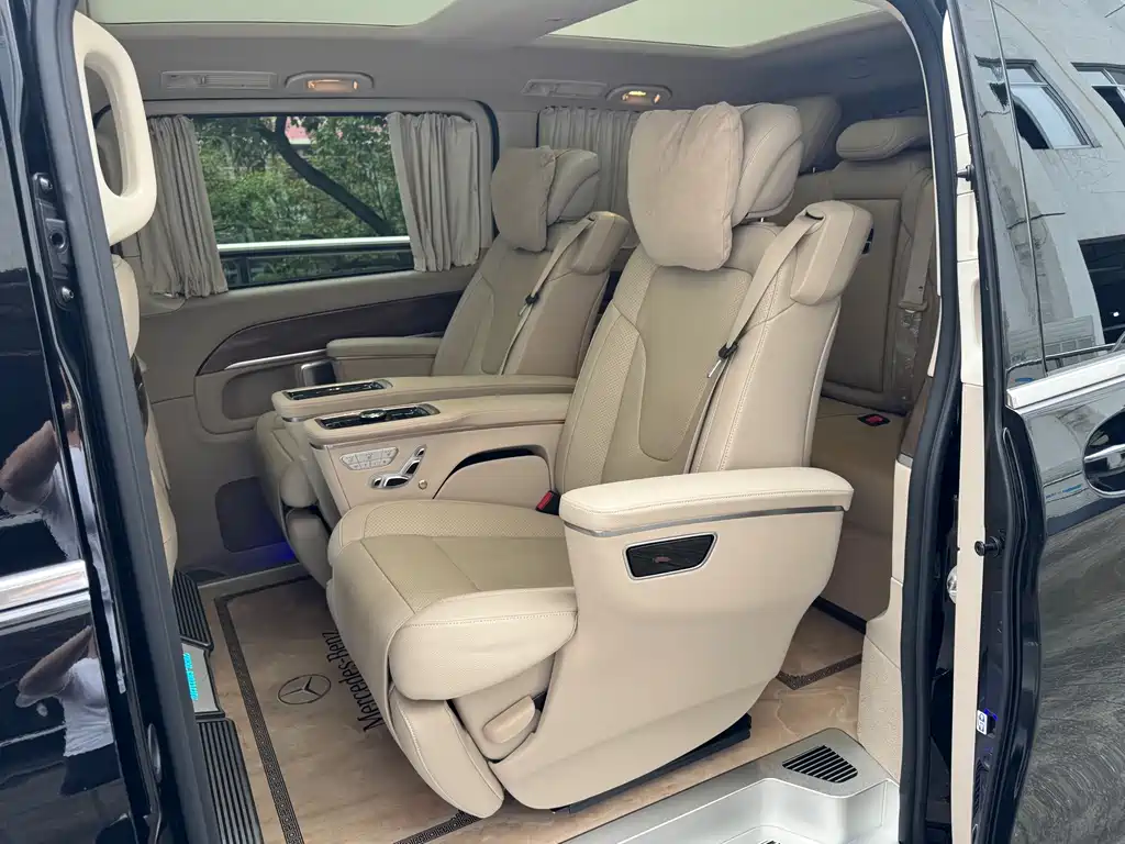Mercedes-Benz V-Class — миниатюра 9