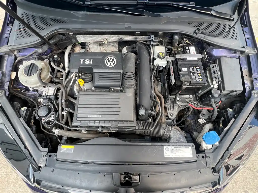 Volkswagen Golf — миниатюра 13