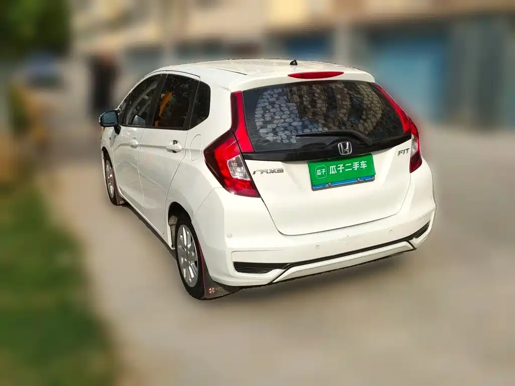 Honda Fit — миниатюра 4