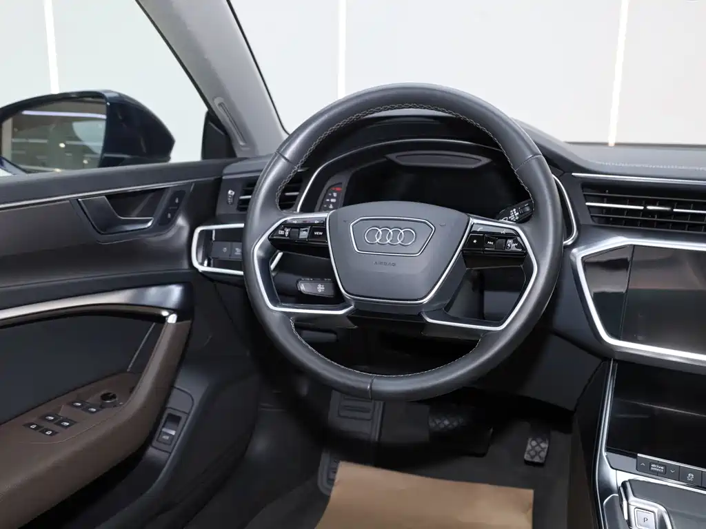 Audi A7L — фотографии объявления, Фото 12