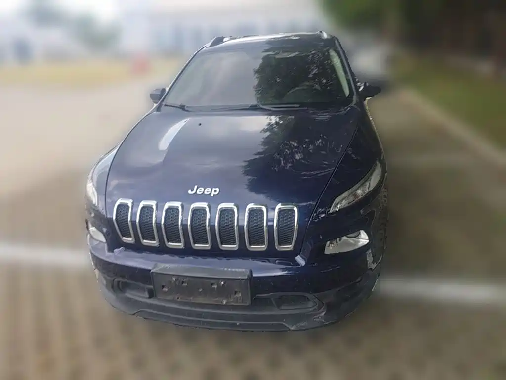 Jeep Cherokee — миниатюра 5