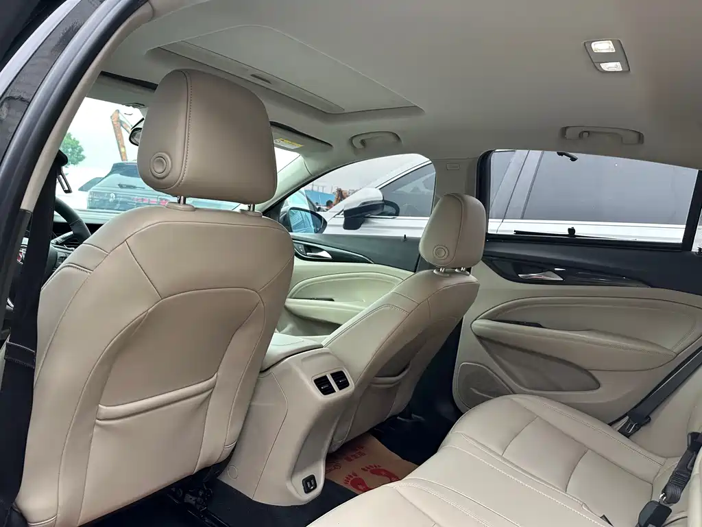 Buick Regal — миниатюра 7