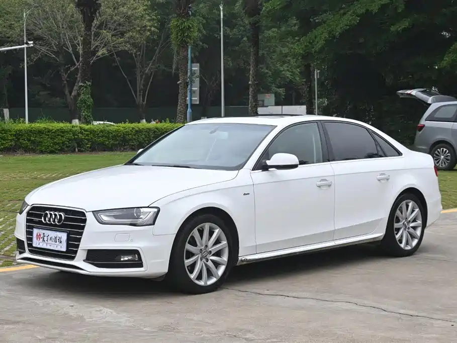 Audi A4L 2016
