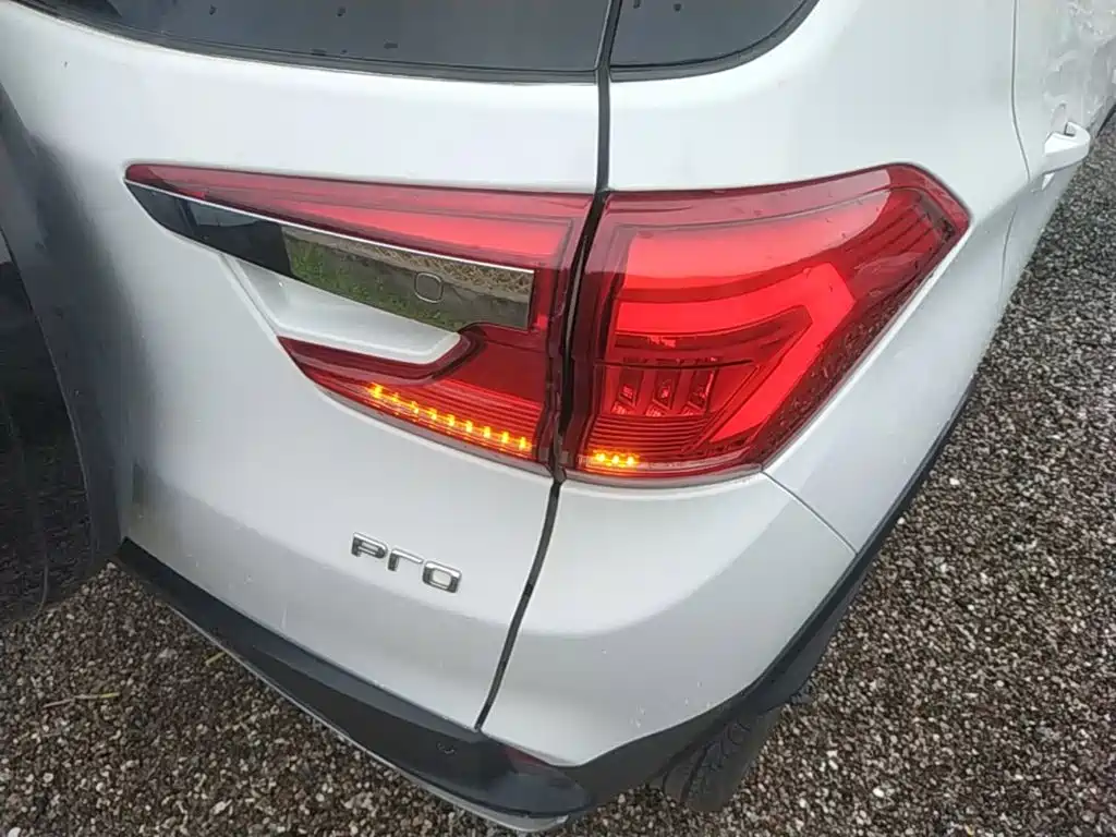 BYD Yuan Pro — миниатюра 8