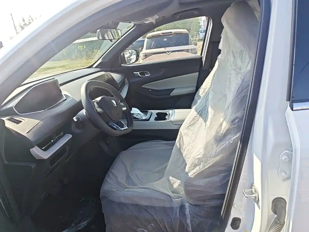 Changan CS55PLUS PHEV — миниатюра 15