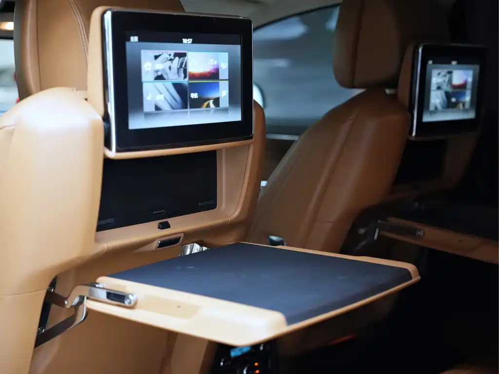 Jaguar XJ — миниатюра 18