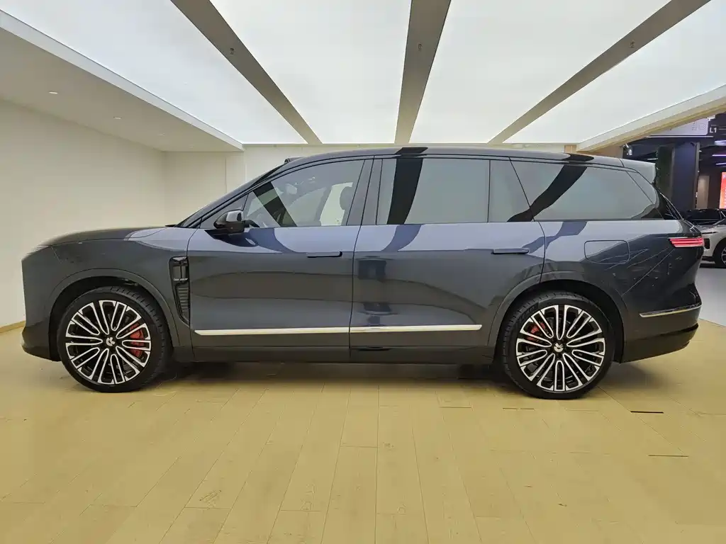 NIO ES8 — миниатюра 22
