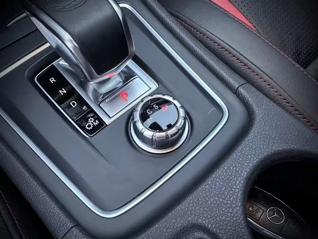 Mercedes-Benz CLA AMG — миниатюра 10