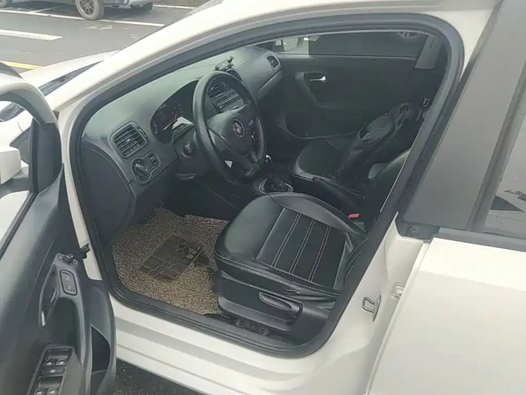 Volkswagen Polo — миниатюра 16