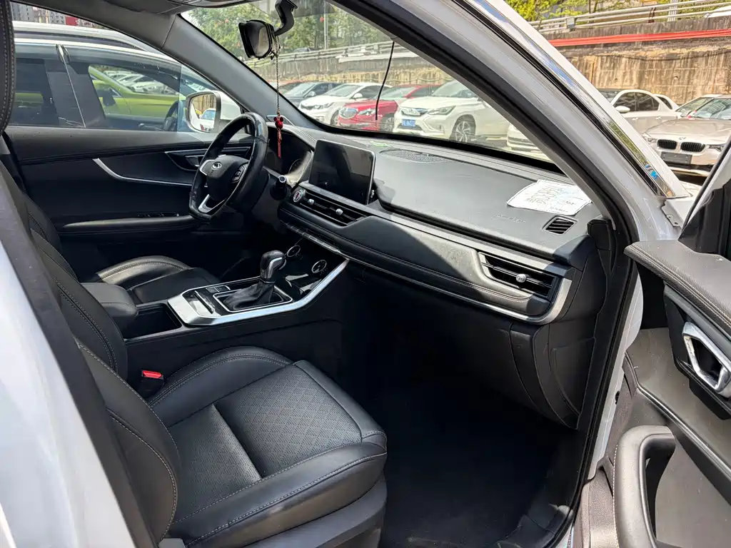 Chery Tiggo 8 — миниатюра 5