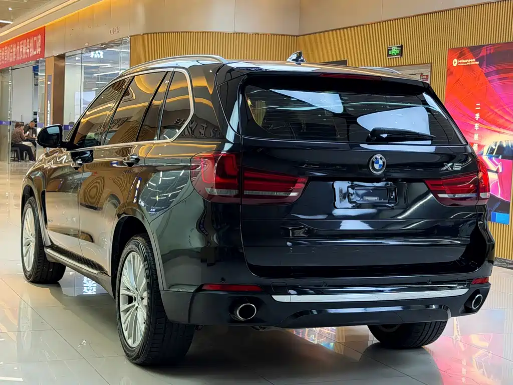 BMW X5 (Import) — миниатюра 3
