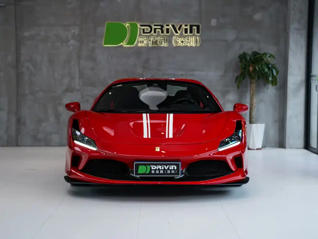 Ferrari F8 — миниатюра 3