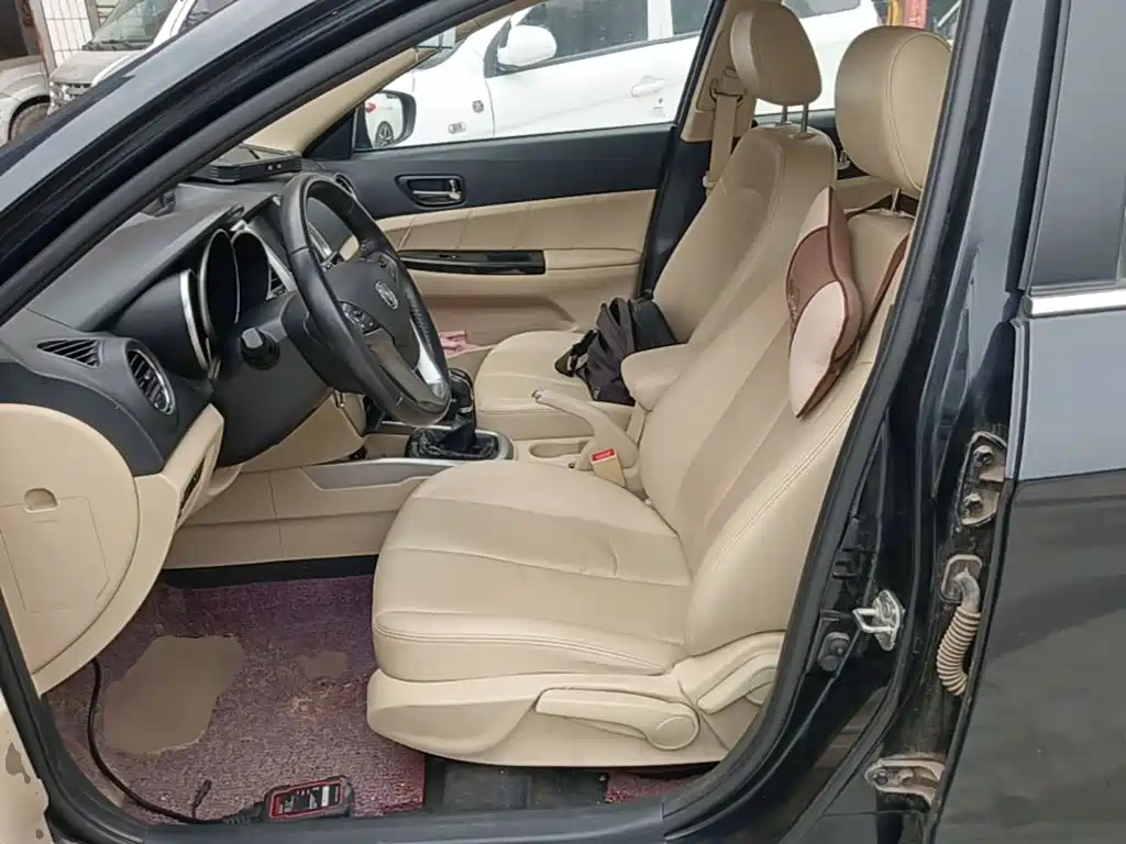 Changan Eado — миниатюра 15