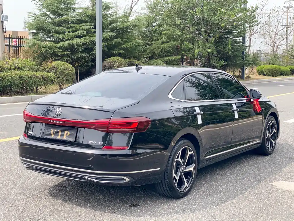 Volkswagen Passat — миниатюра 5