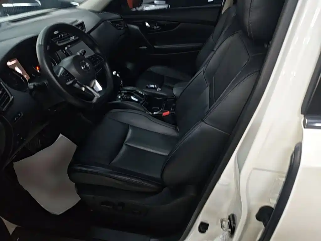 Nissan X-Trail — миниатюра 15