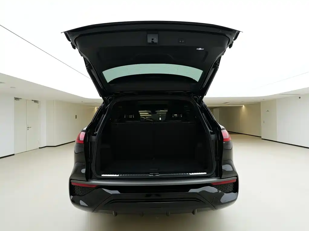 Audi Q6 — миниатюра 7