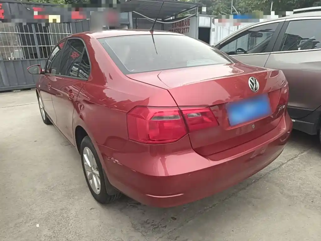 Volkswagen Jetta — миниатюра 5