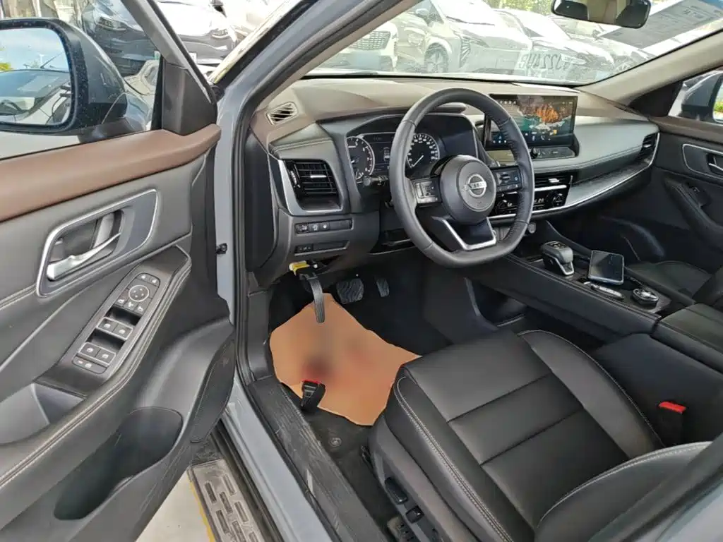 Nissan X-Trail — миниатюра 16