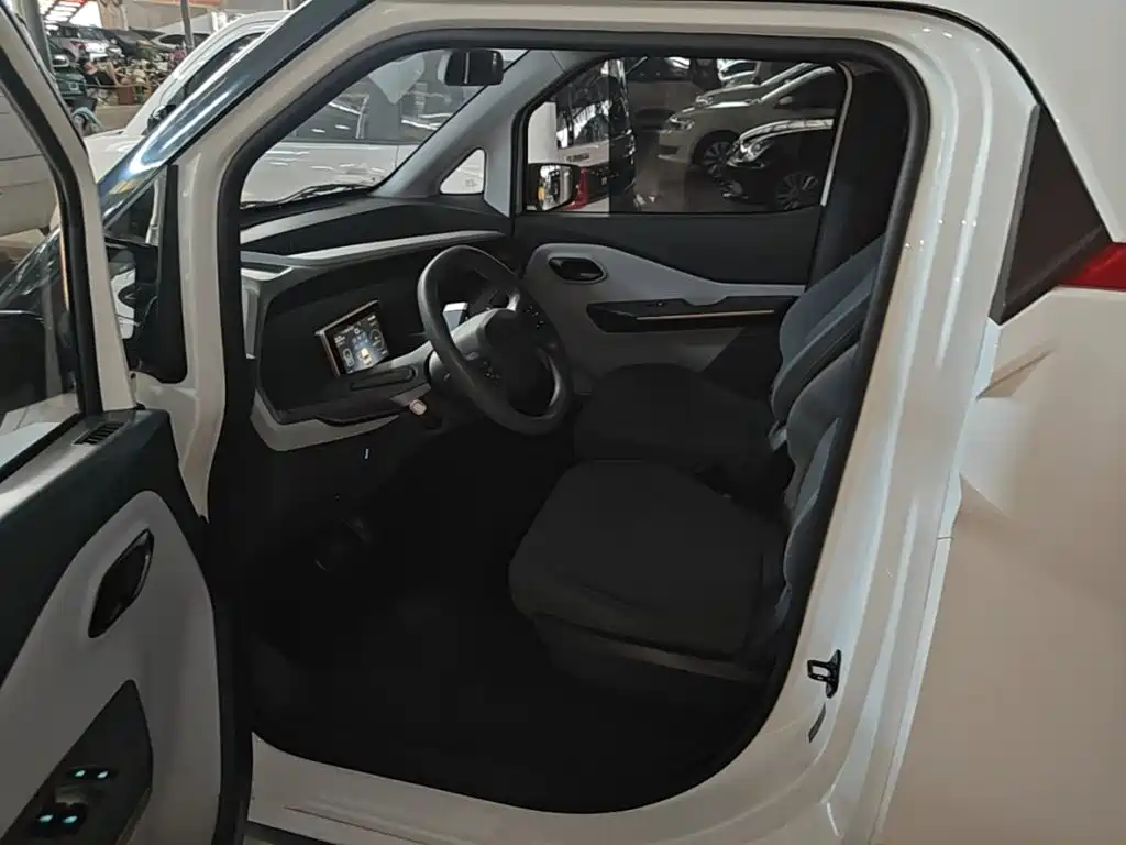 Wuling Nano EV — миниатюра 17