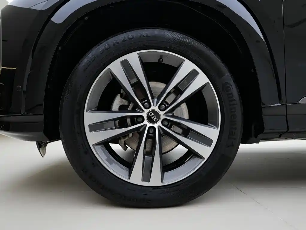 Audi Q6 — миниатюра 11