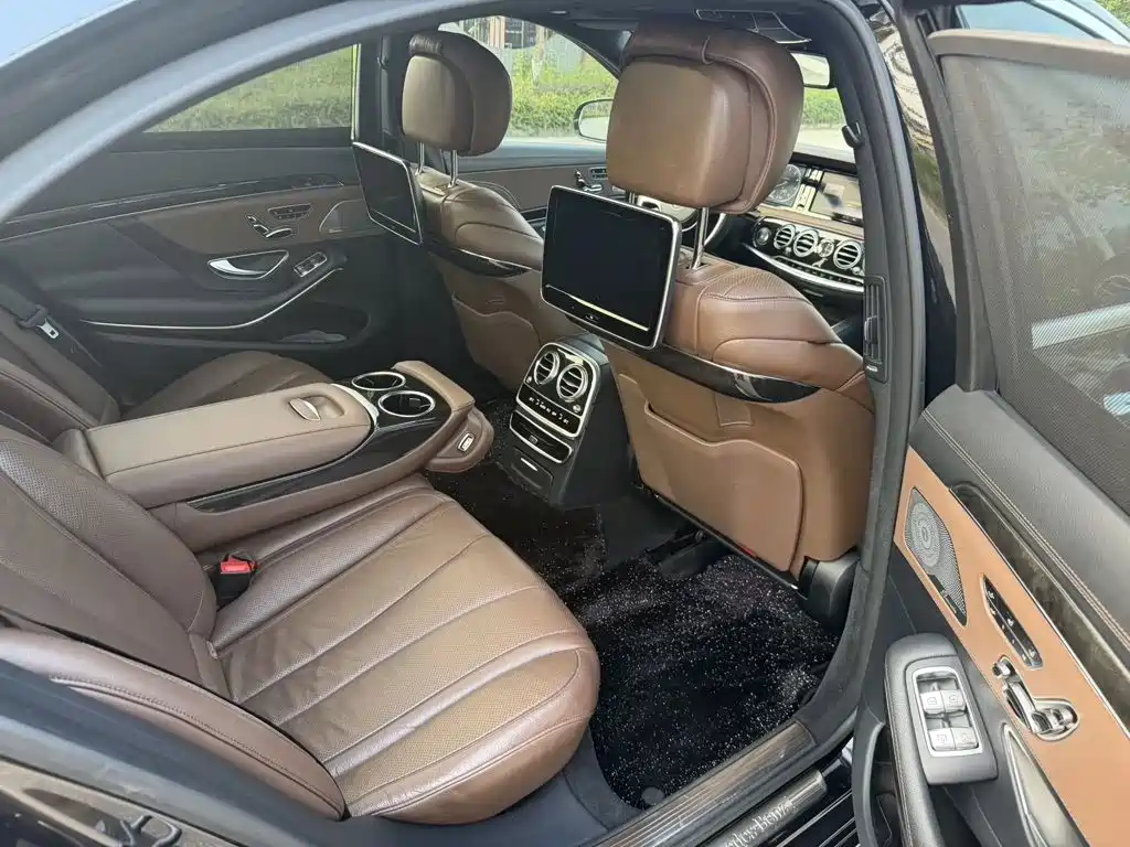 Mercedes-Benz S-Class — миниатюра 8