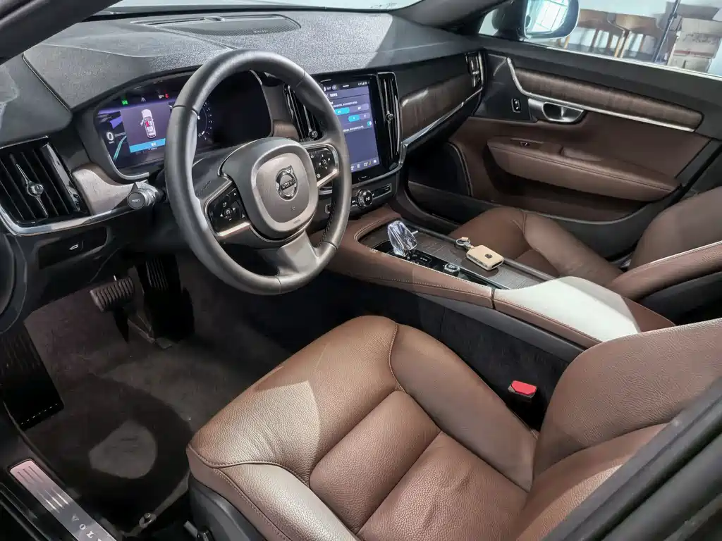 Volvo V90 — миниатюра 18