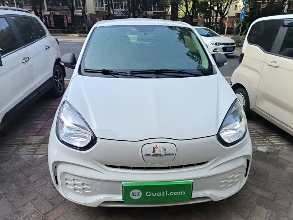 Roewe Clever — миниатюра 3