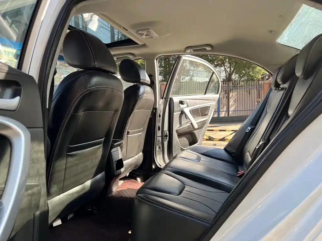 GEELY AUTOMOBILE EMGRAND