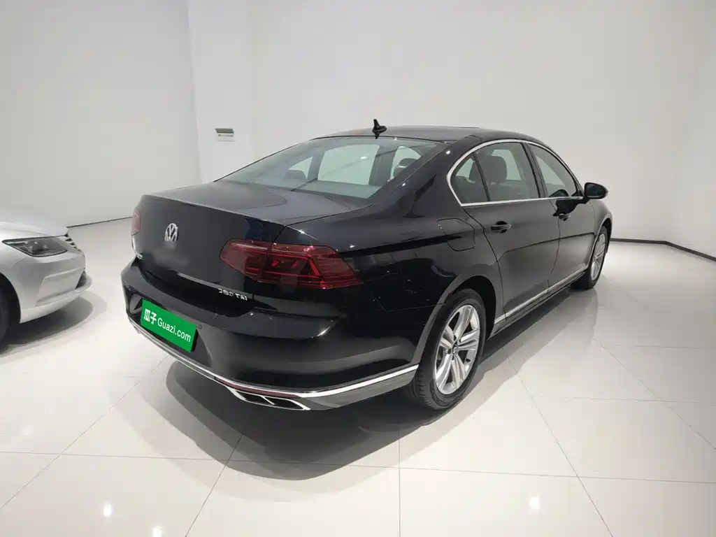 Volkswagen Magotan 2025 280TSI DSG Comfort