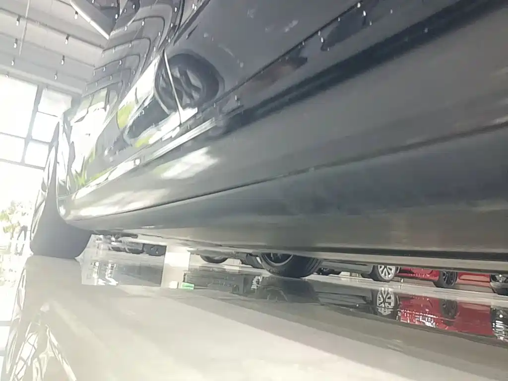 Tesla Model 3 — миниатюра 22