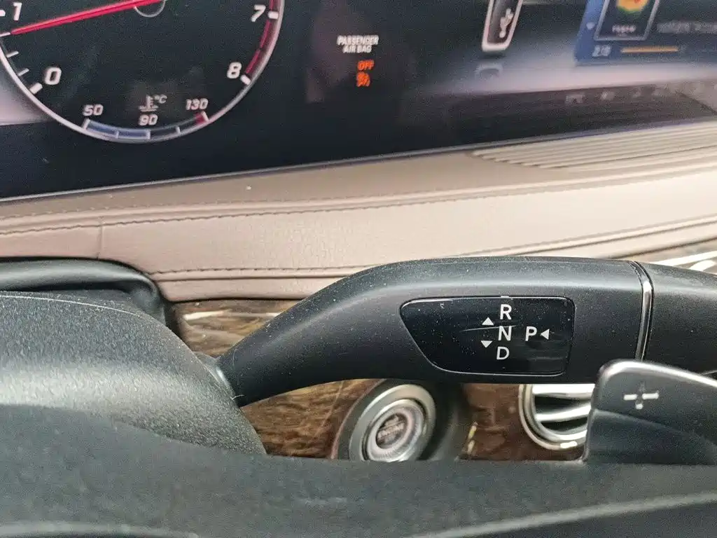 Mercedes-Benz S-Class — миниатюра 7