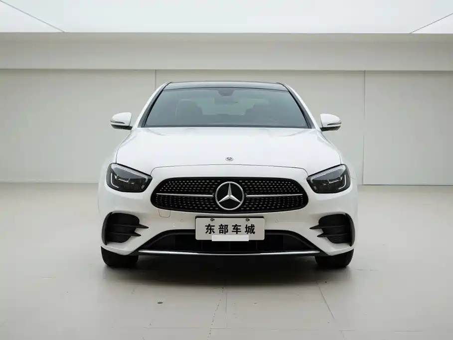 Mercedes-Benz E-Class — миниатюра 2