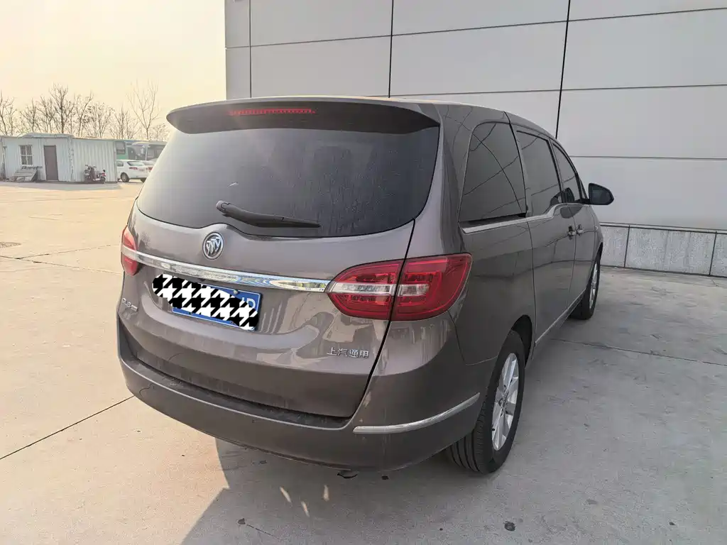 Buick GL8 2017 25S Luxury V
