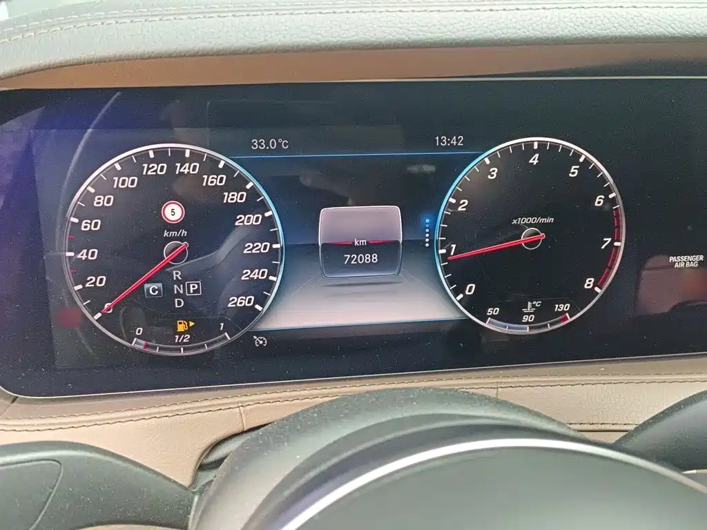 Mercedes-Benz S-Class — миниатюра 4