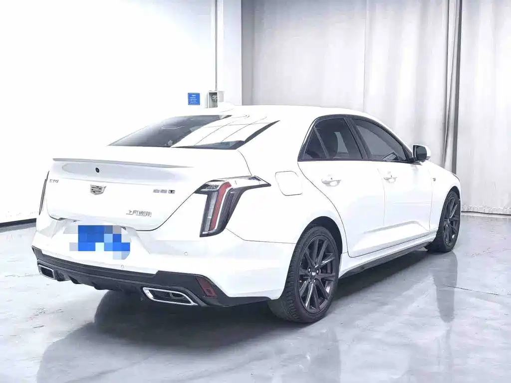 Cadillac CT4 — миниатюра 6