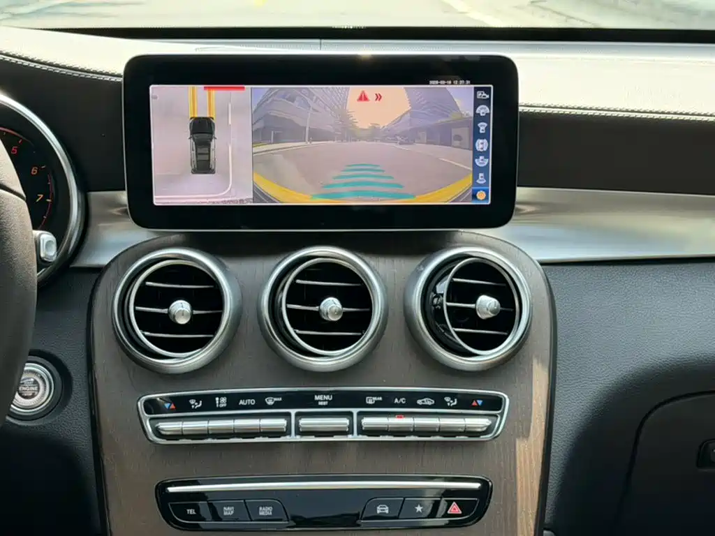 Mercedes-Benz GLC 2022 GLC 260 L 4MATIC Luxury