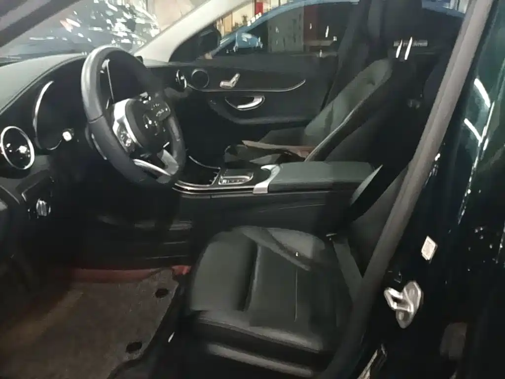 Mercedes-Benz C-Class — миниатюра 15