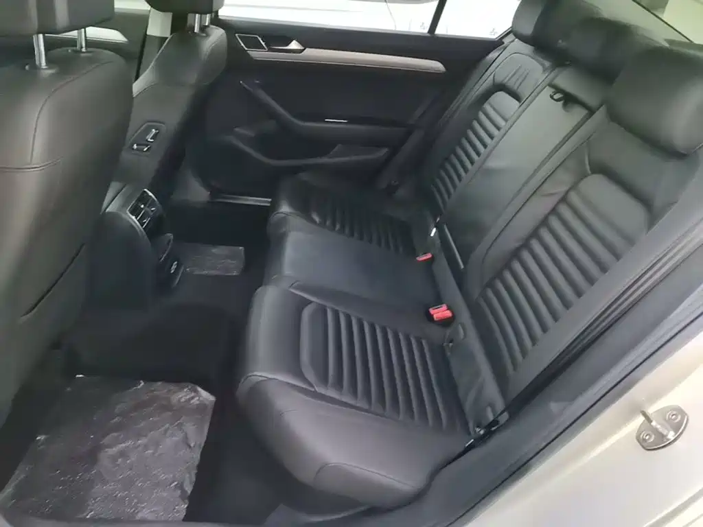 Volkswagen Magotan — миниатюра 17