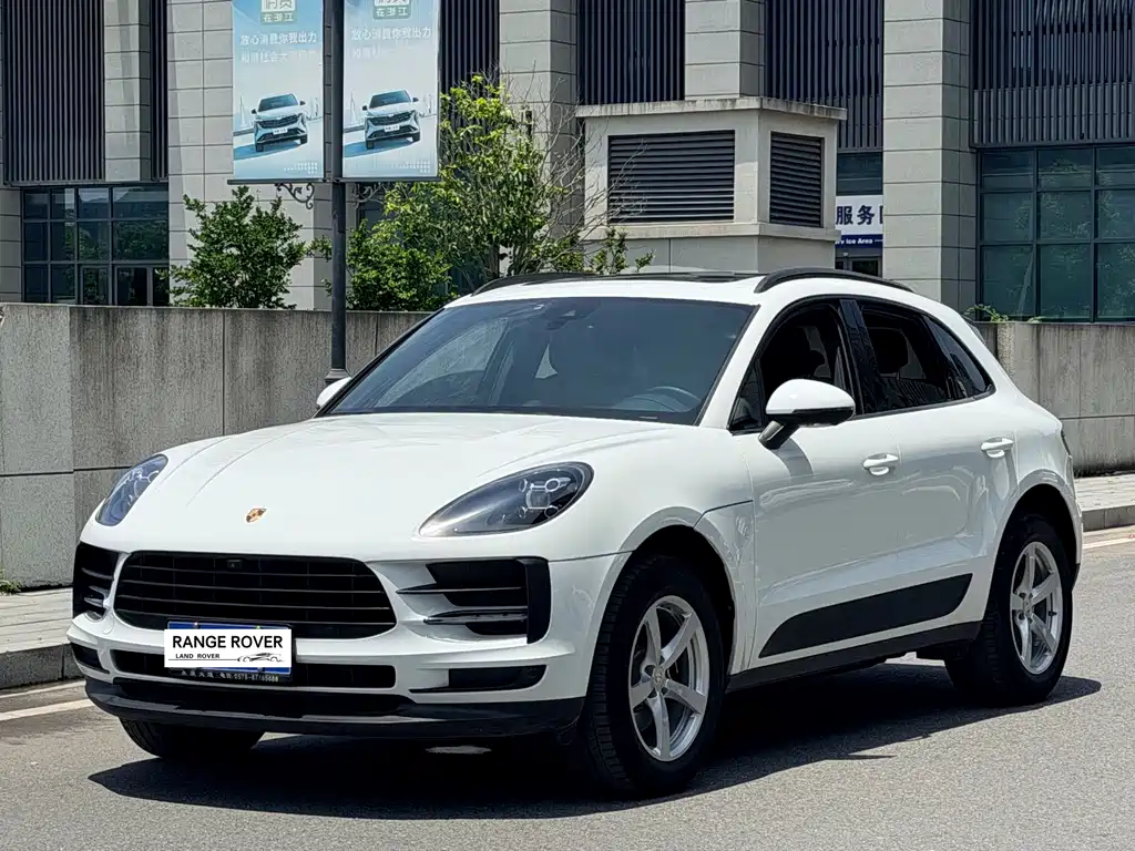 Купить Porsche Macan