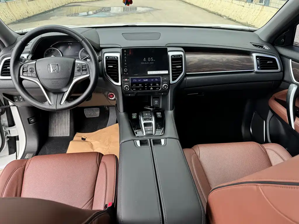 Honda UR-V 2017 370TURBO Premium V