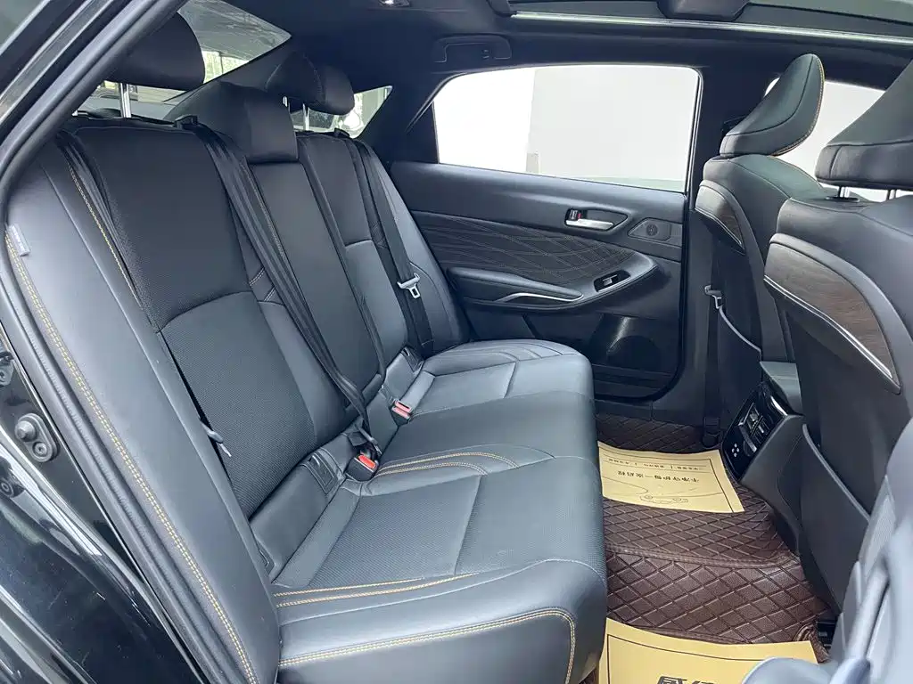 Toyota Avalon — миниатюра 16