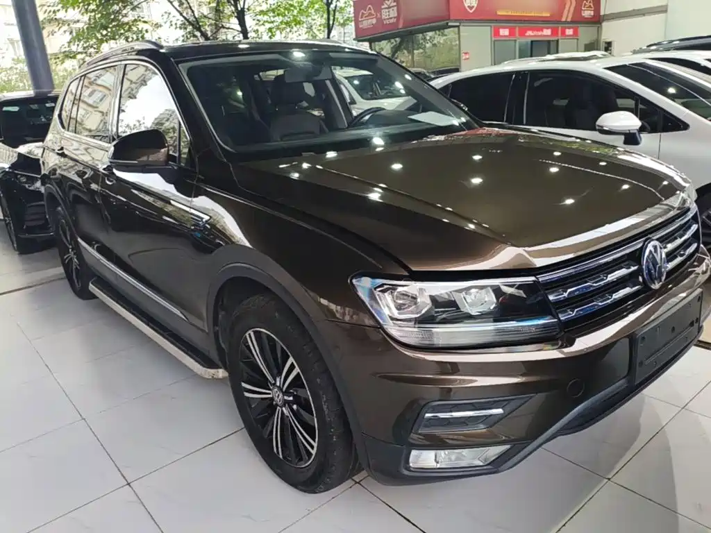 Volkswagen Tiguan L — миниатюра 4