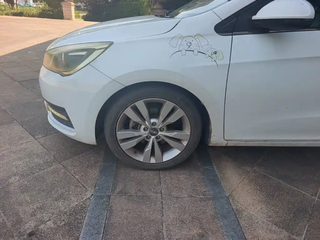 Chery Arrizo 5 — миниатюра 23