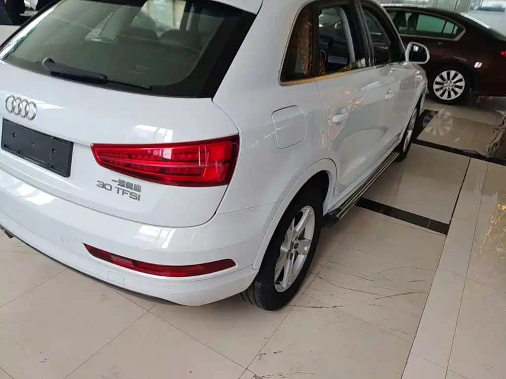 Audi Q3 — миниатюра 8
