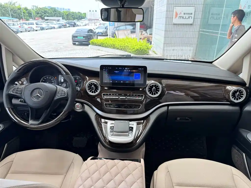 Mercedes-Benz Vito 2018 2.0T Elite 7 мест VI